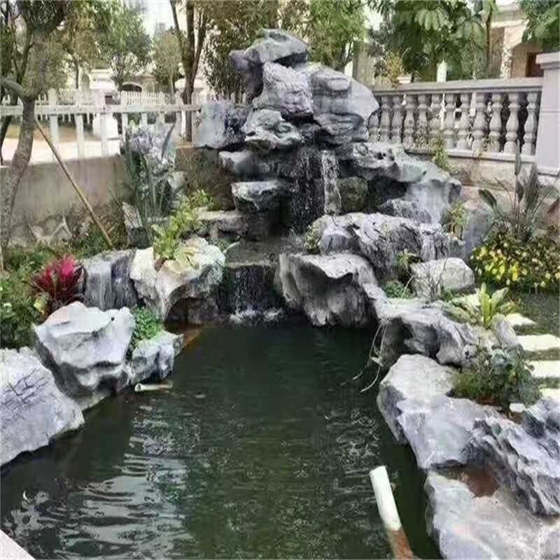 吴川庭院假山鱼池图片